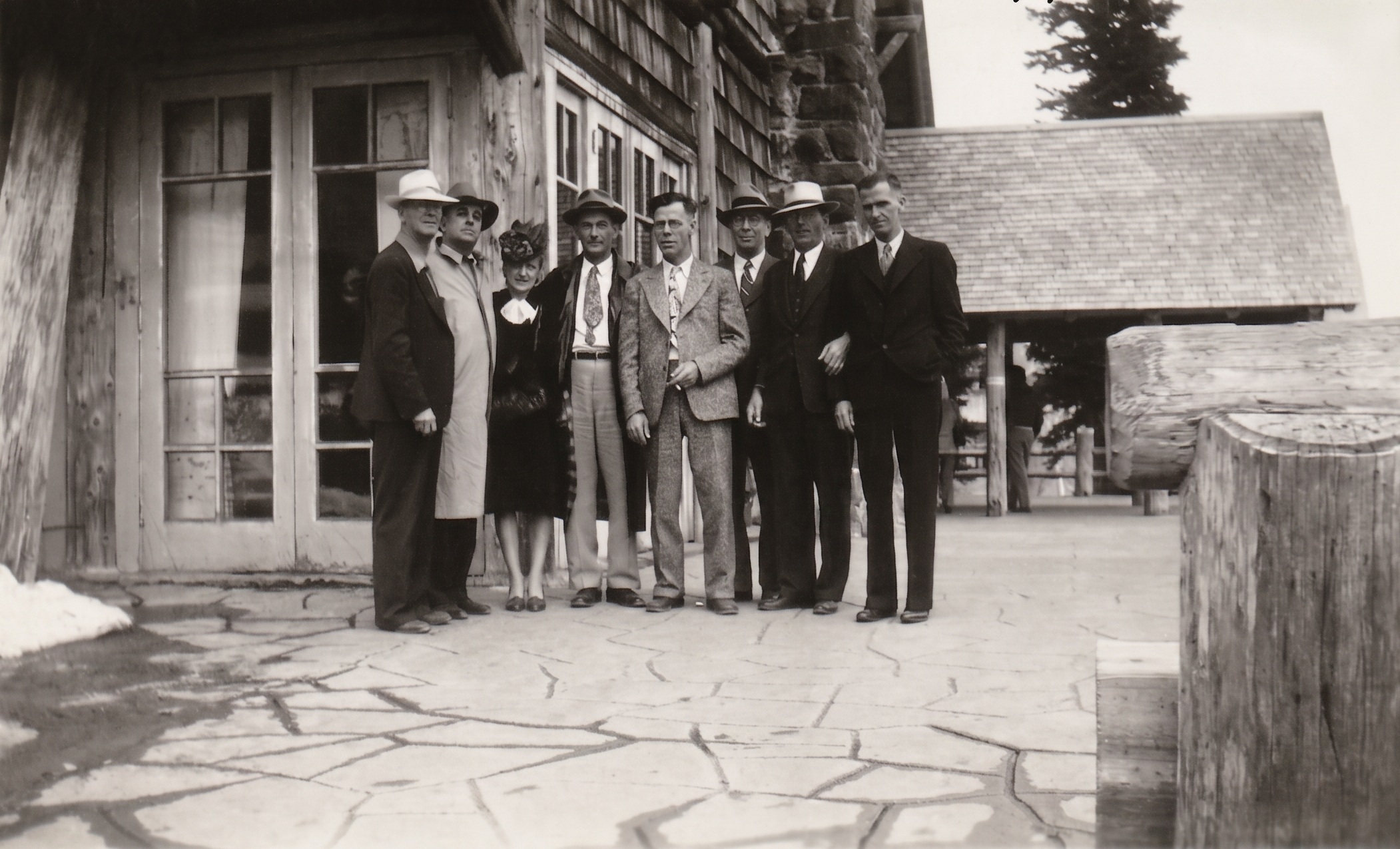 Photograph of Davis brothers and Amos Davis's wife at Paradise Valley Lodge, Mount Rainier, Washington.